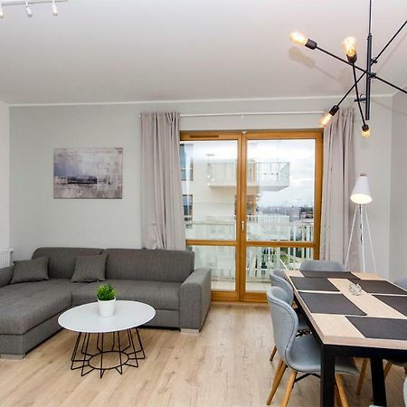 Glow Apartments, Apartament Mila Baltica Гданск Екстериор снимка