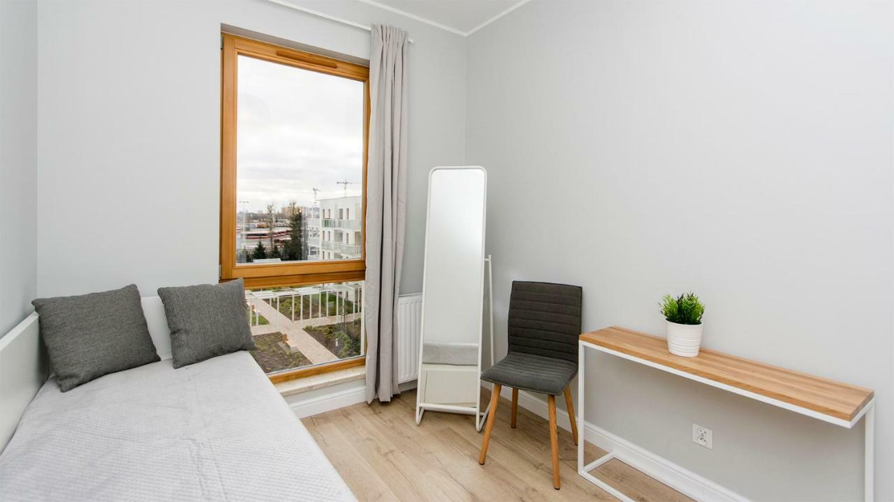 Glow Apartments, Apartament Mila Baltica Гданск Екстериор снимка